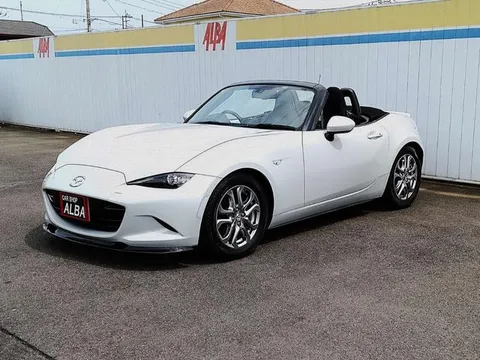 Mazda MX-5 (Roadster)