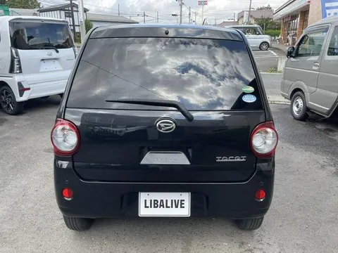 Daihatsu Mira Tocot