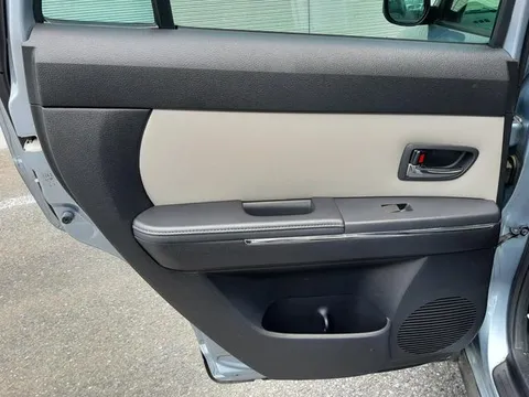 Mazda Verisa