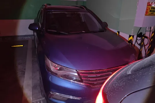 Roewe RX5