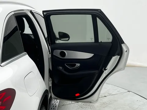 Mercedes-Benz Mercedes-Benz GLC