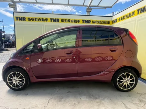 Mitsubishi I