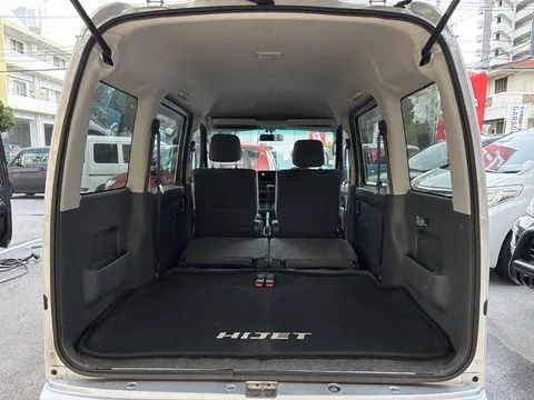 Daihatsu Hijet Cargo