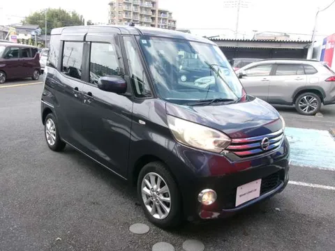 Nissan Dayz Roox