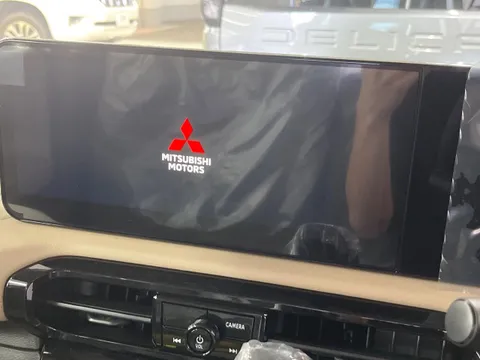 Mitsubishi Delica Mini