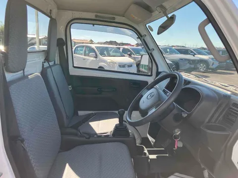 Mazda Scrum Truck