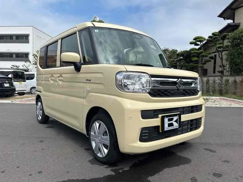 Suzuki Spacia