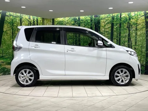 Mitsubishi eK Custom