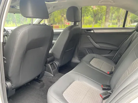 Volkswagen Santana