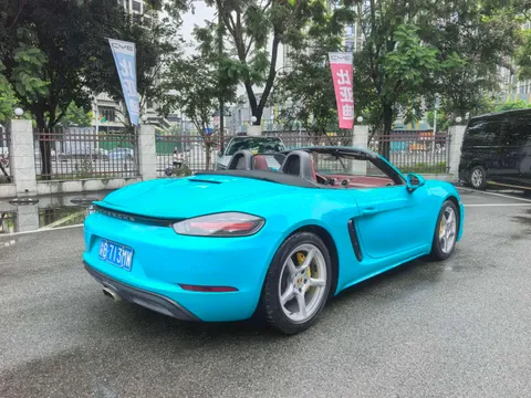 Porsche 718