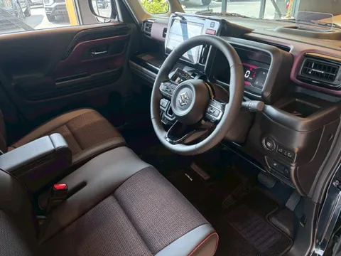 Suzuki Spacia Custom