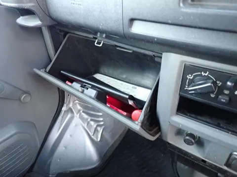 Mitsubishi Minicab Van