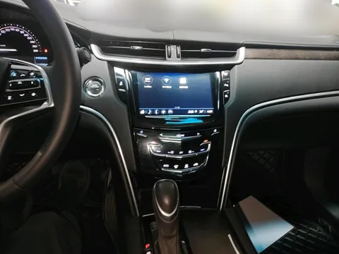 Cadillac XTS