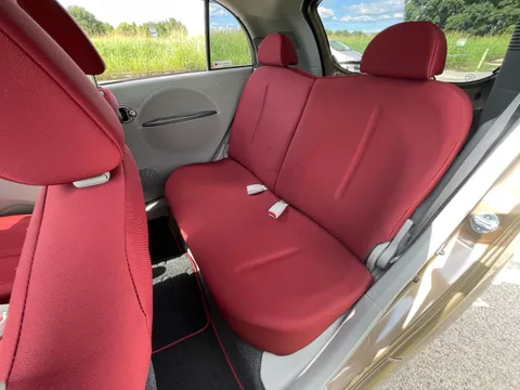 Mitsubishi I