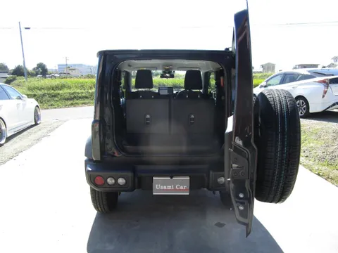 Suzuki Jimny Sierra