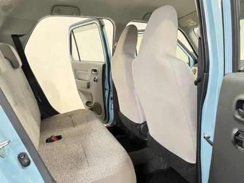 Daihatsu Mira Tocot