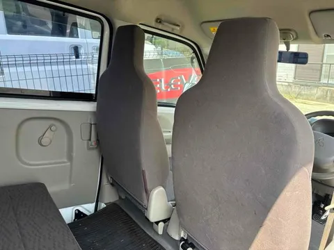 Mitsubishi Minicab Van