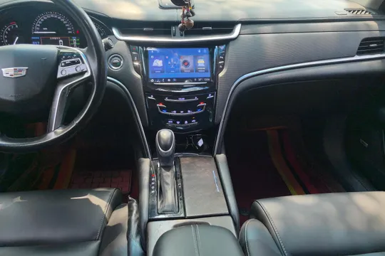 Cadillac XTS