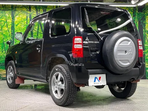 Mitsubishi Pajero Mini
