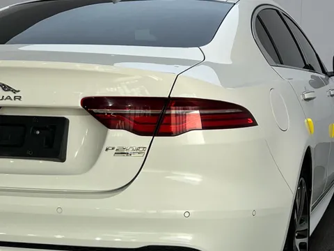 Jaguar XEL