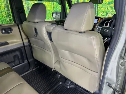 Honda N-BOX Slash