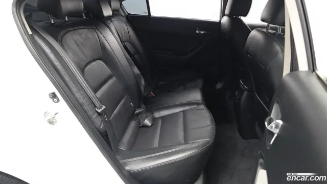 Kia Cerato (K3)