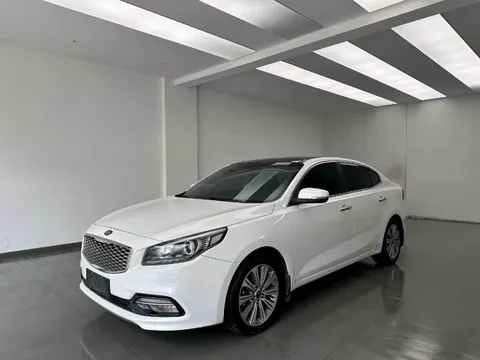 Kia K4