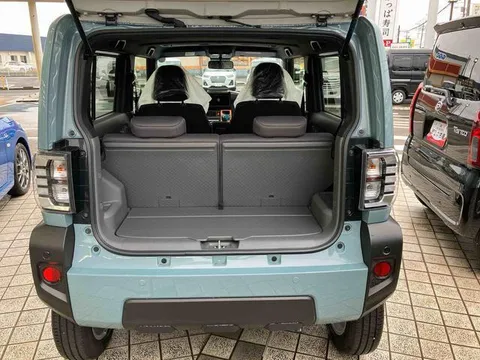 Daihatsu Taft