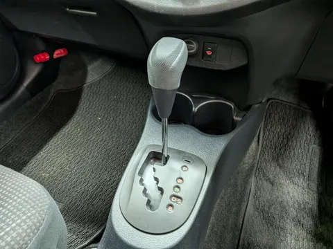Toyota Yaris (Vitz)