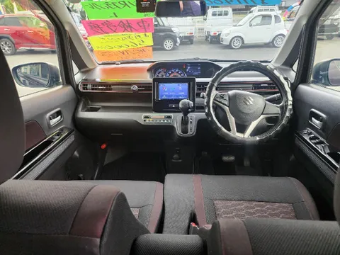 Suzuki Wagon R Stingray