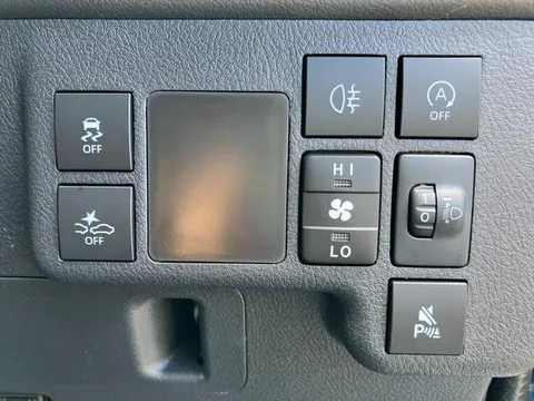 Toyota TownAce Van