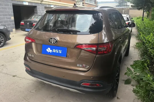 FAW Senia R7