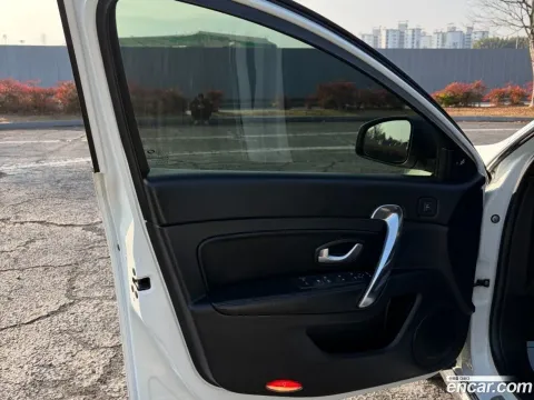 Renault SM5