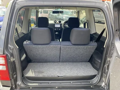 Nissan KIX
