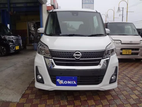 Nissan Dayz Roox