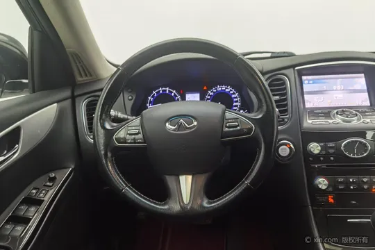 Infiniti QX50