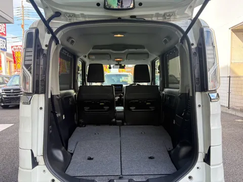 Suzuki Spacia Custom