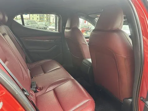 Mazda MAZDA3 Fastback