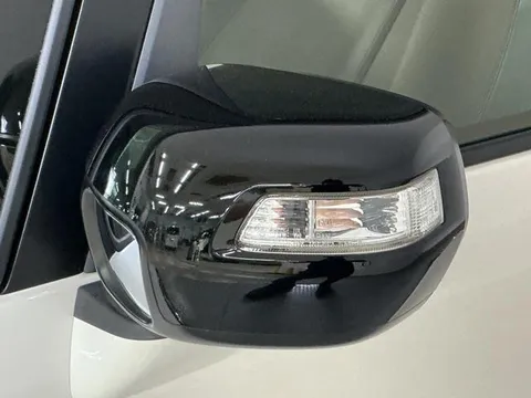 Honda N-BOX Slash