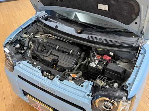 Daihatsu Mira Tocot