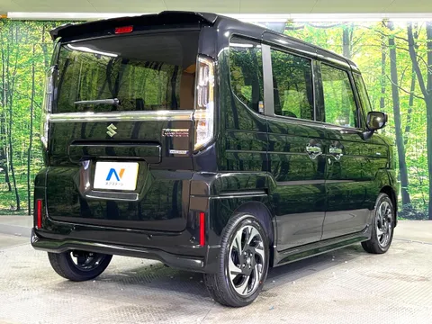 Suzuki Spacia Custom