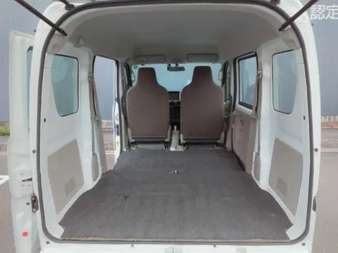 Nissan Clipper