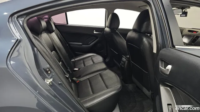 Kia Cerato (K3)