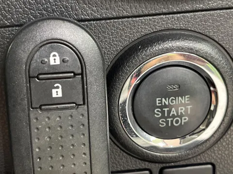 Daihatsu Mira Tocot
