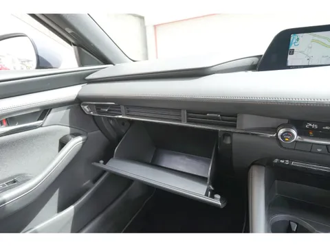 Mazda MAZDA3 Fastback