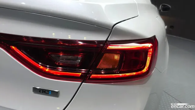 Renault Talisman (SM6)
