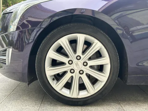 Cadillac ATS-L