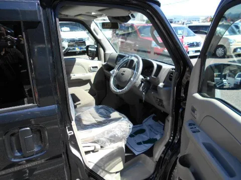 Nissan Clipper