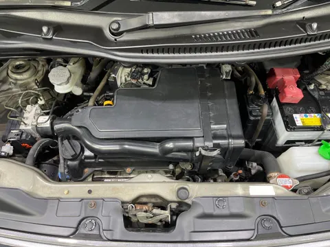 Suzuki Wagon R Stingray