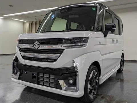 Suzuki Spacia Custom